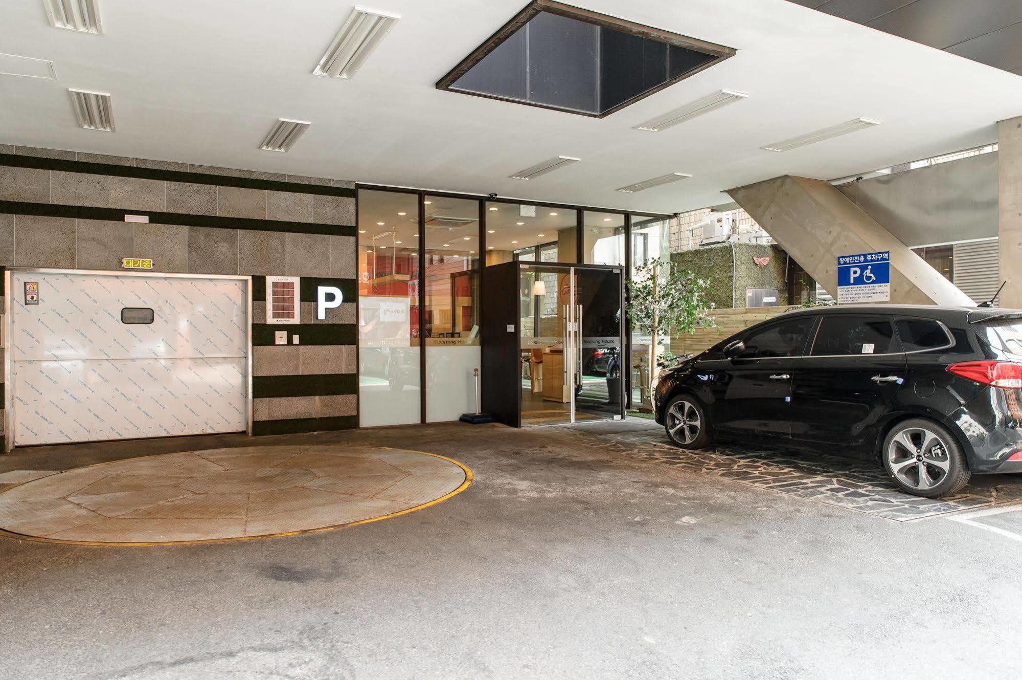 Blooming House Residence Seoul Exterior foto